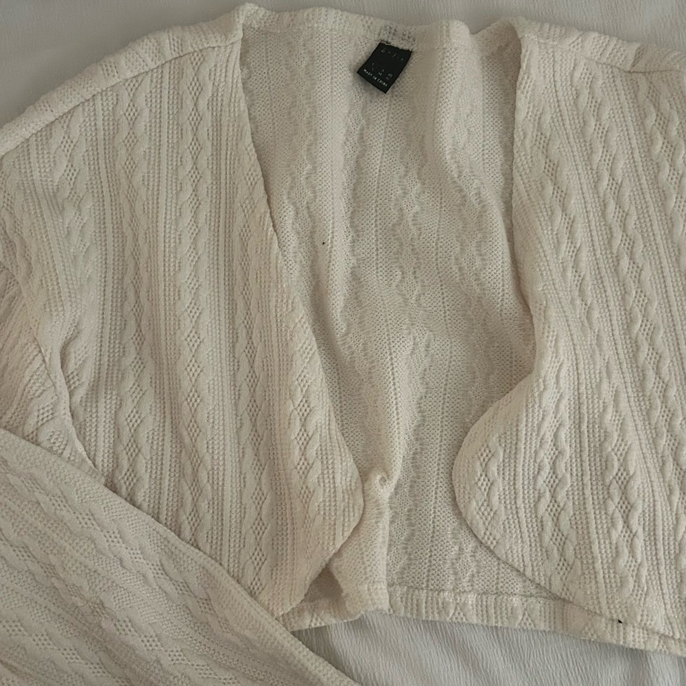 White Cropped Knit Cardigan